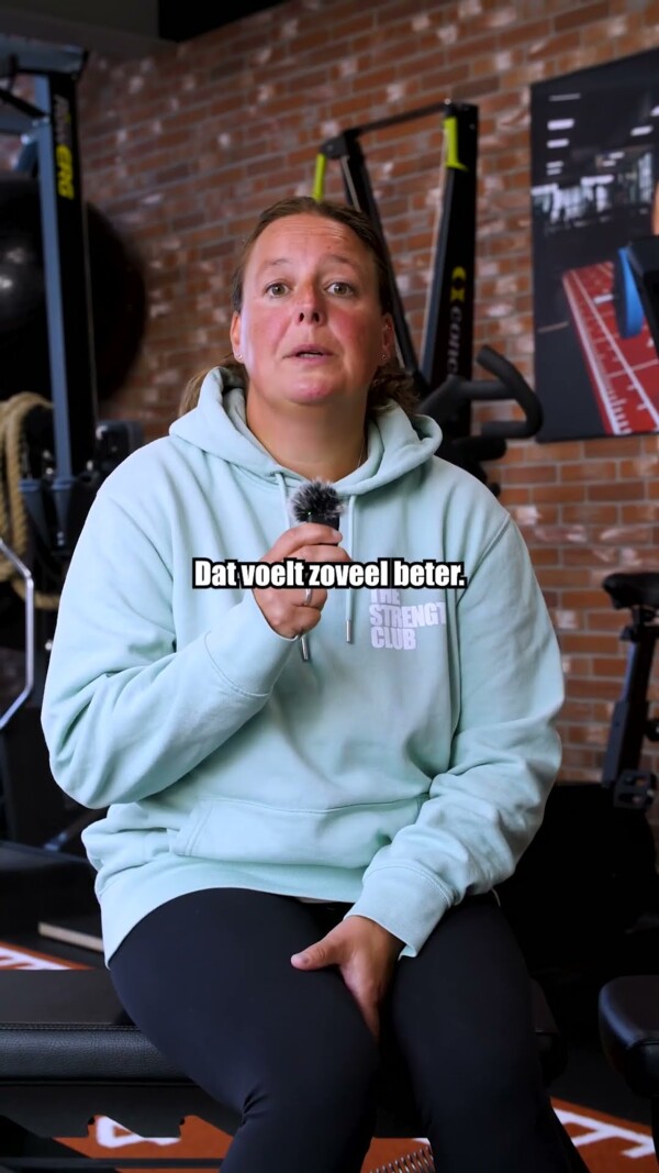 Linda deelt haar ervaring bij The Strength Club